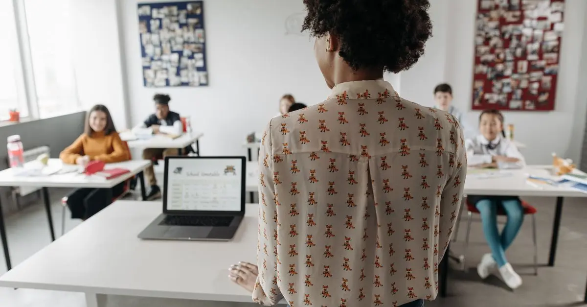 Evaluating the Effectiveness of Teaching Methods
